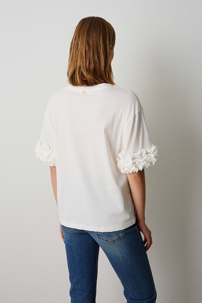 Oversized t-shirt με βολάν στα μανίκια