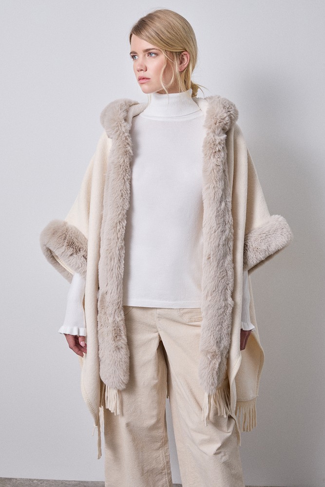 Πουλόβερ ζιβάγκο με βολανάκι στα μανίκια