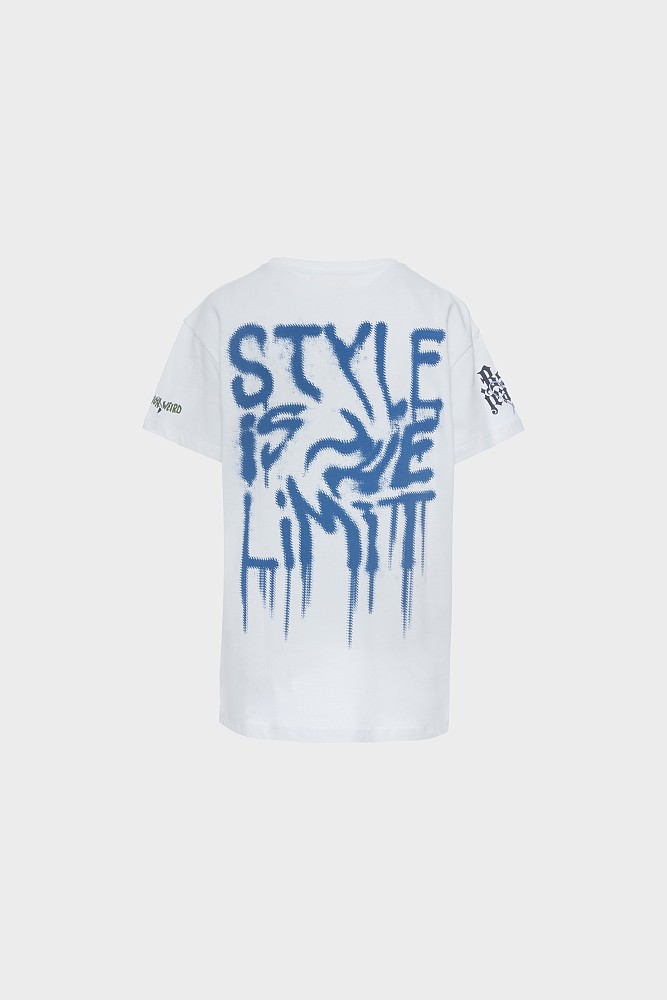 T-shirt με τύπωμα και τρουκς