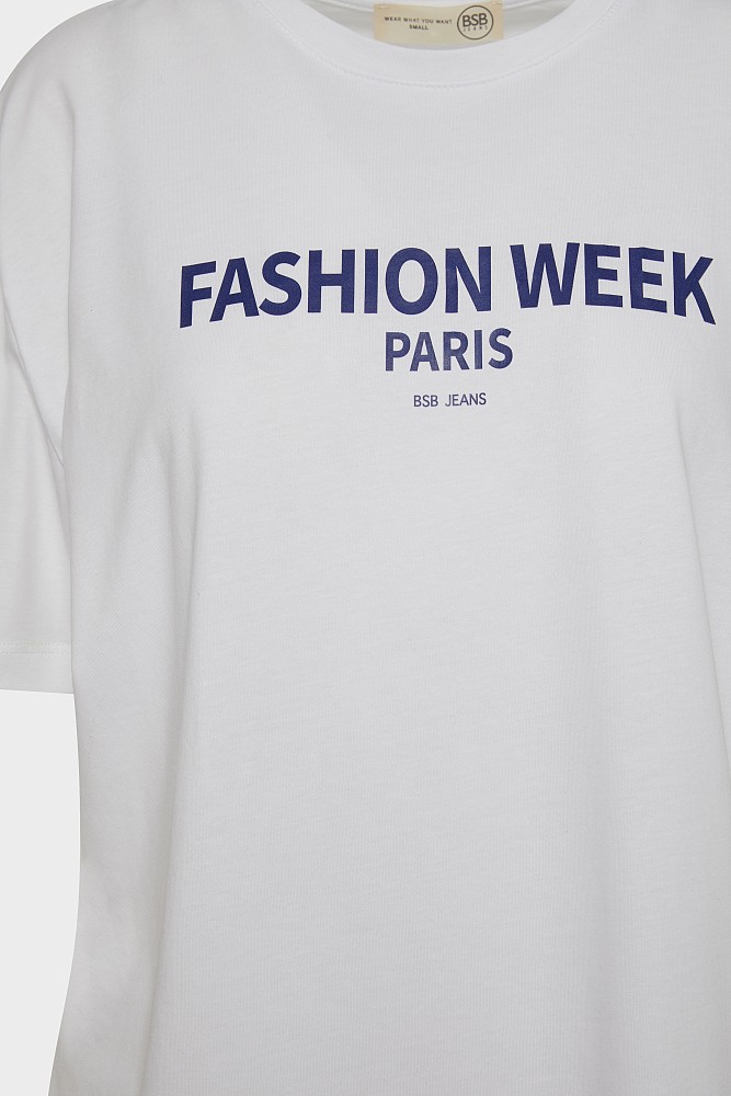 T-shirt με τύπωμα και φουλάρι