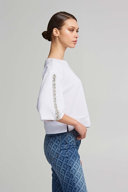 T-shirt με μανίκια διακοσμημένα με κρύσταλλα