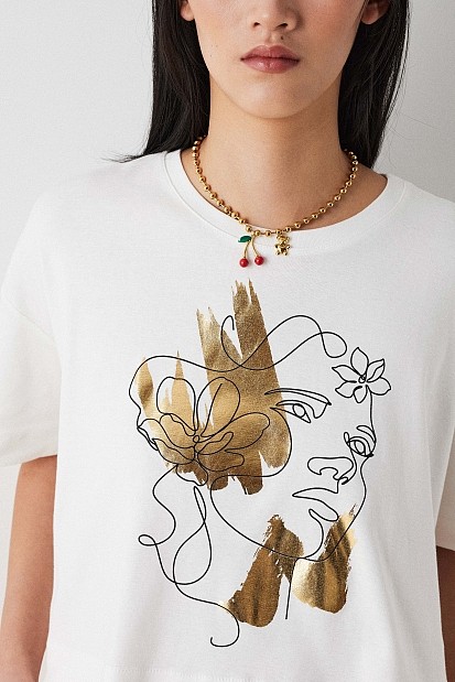 T-shirt με λούρεξ τύπωμα
