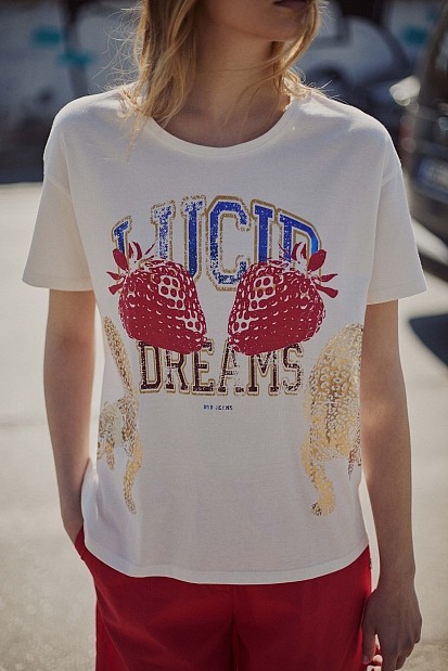 T-shirt με foil τύπωμα
