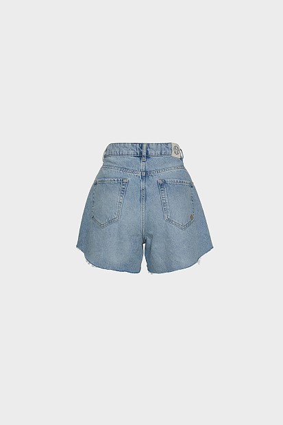 Denim σορτς με κεντητές λεπτομέρειες