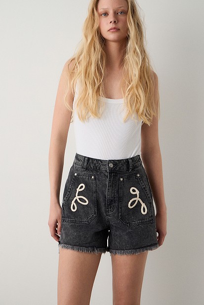 Rowena denim σορτς με κέντημα