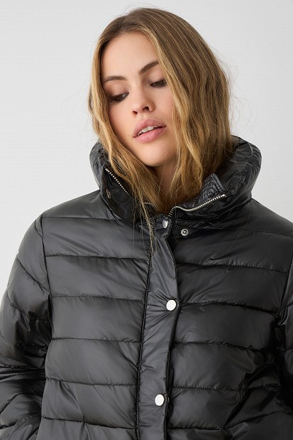Puffer μπουφάν με αποσπώμενη κουκούλα