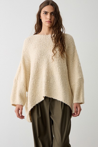 Πουλόβερ μπουκλέ oversized
