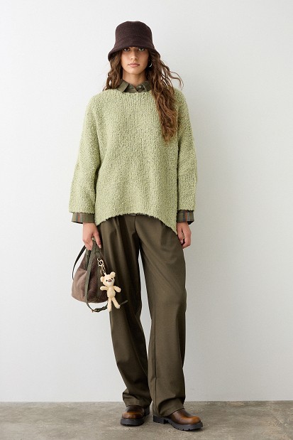 Πουλόβερ μπουκλέ oversized