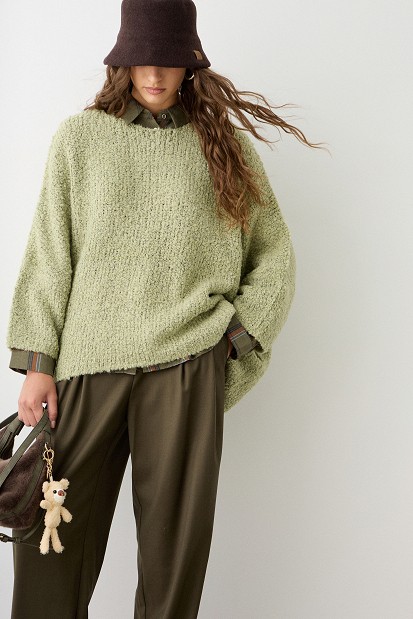 Πουλόβερ μπουκλέ oversized
