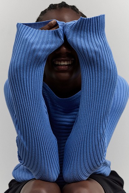 Μακρυμάνικη ribbed μπλούζα