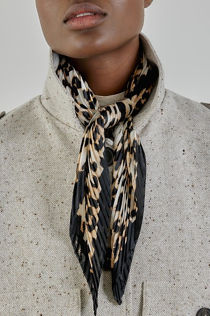 Animal print μαντήλι
