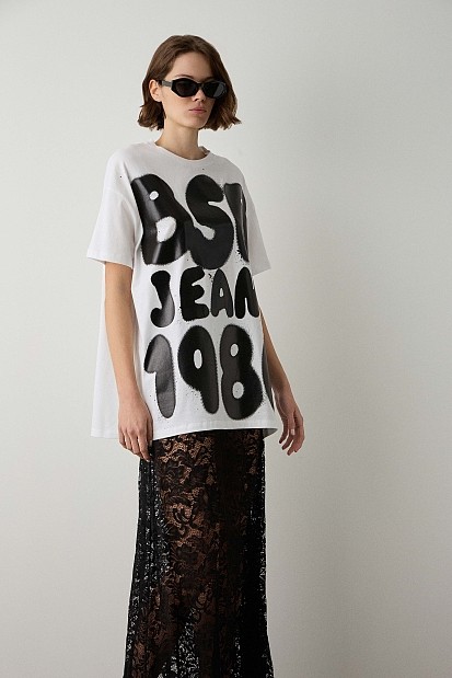 Oversized t-shirt με τύπωμα