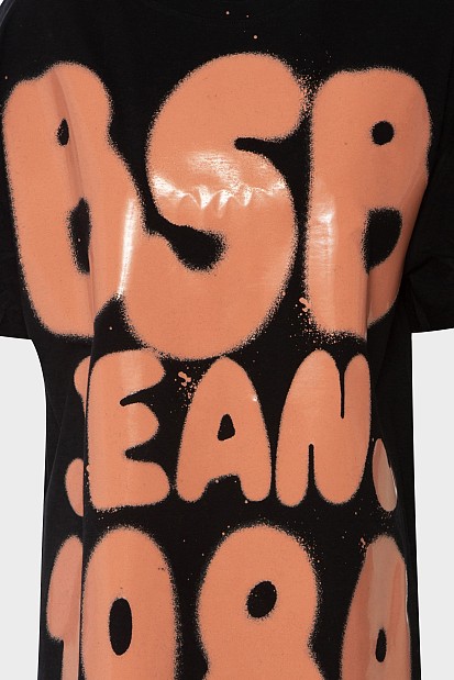 Oversized t-shirt με τύπωμα