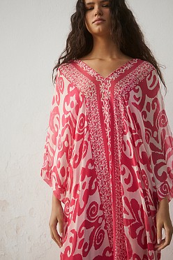 Μάξι εμπριμέ V-neck καφτάνι