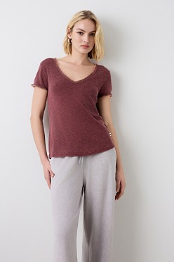 Βασικό τοπ V-neck
