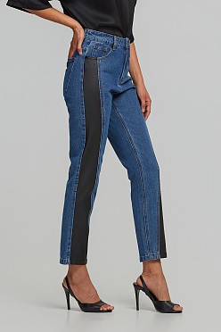 Mom fit τζιν παντελόνι με λεπτομέρειες