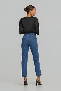 Mom fit τζιν παντελόνι με λεπτομέρειες