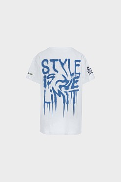 T-shirt με τύπωμα και τρουκς