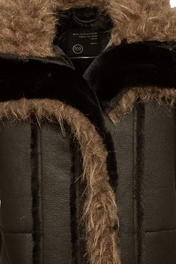 Leather look γιλέκο με γούνα