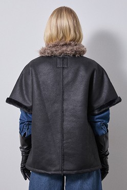 Leather look γιλέκο με γούνα