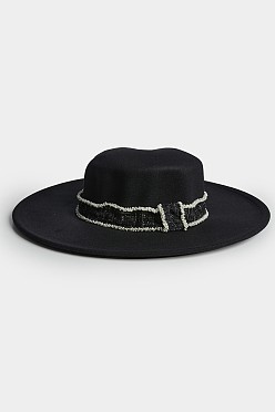 Καπέλο με tweed λεπτομέρεια