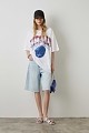 Oversized t-shirt με τύπωμα και στρας